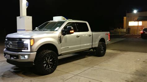 Just lots of Pics of SuperDuty's! - Ford Truck Enthusiasts Forums