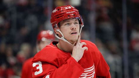 Red Wings’ Lucas Raymond Fights to Avoid Sophmore Slump - The Hockey News