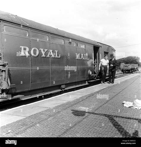 The great train robbery 1963 hi-res stock photography and images - Alamy