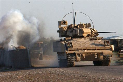 M2/M3 Bradley Fighting Vehicle | Military.com