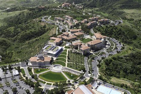 The Tradition of Soka University - World Tribune