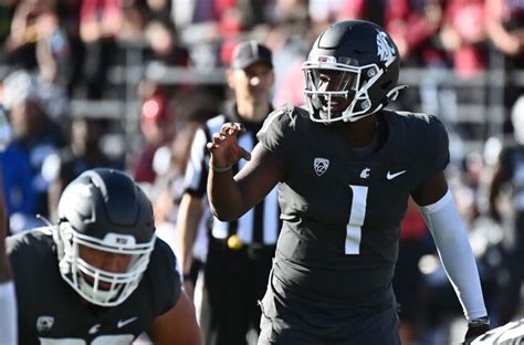 Washington State QB Cam Ward is an Intriguing Sleeper in the 2023 NFL Draft