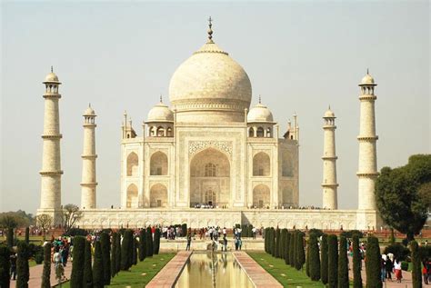 Taj Mahal, Agra, India - History, Map, Timings, Entry Fee, Location