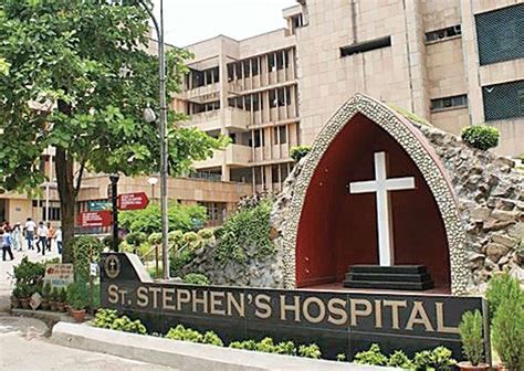 Only 2 hours of oxygen left: Delhi's St Stephen's Hospital ...