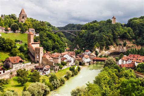 Discover Fribourg: A Swiss Cultural Bridge Between French & German | Switzerland Tour