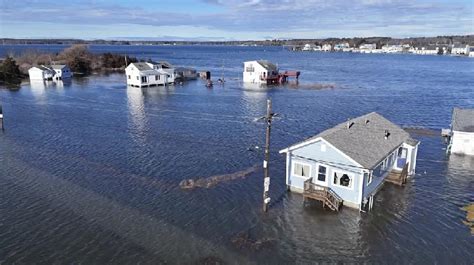 Winter storm along U.S. East Coast leaves behind power outages, flooding - CGTN