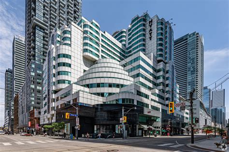 370 King St W, Toronto, ON M5V 1J9 - Hyatt Regency Toronto | LoopNet.com