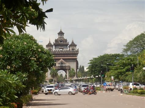 Vientiane Travel Guide | 4 sights, accommodation and transport