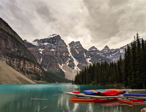 Complete Guide to Canoeing Lake Louise, Emerald Lake, Moraine Lake