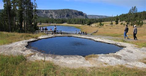 To Behold the Beauty: Yellowstone Geysers & Hot Springs