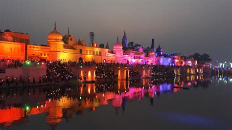 India Supreme Court rules for Hindus in Ayodhya holy site dispute - JURIST - News