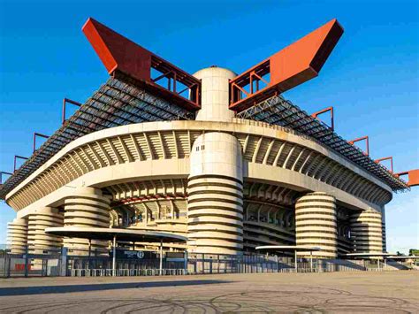 Looking back to the history of AC Milan and Inter Milan share the iconic San Siro – FirstSportz