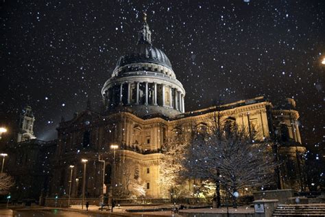 Magical Photo of St. Paul's Cathedral In The Snow - Randomly London