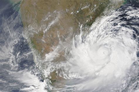 'Fani', India's Strongest Cyclone In 20 Years Hits Odisha, Millions ...