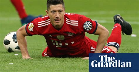 Football transfer rumours: Robert Lewandowski to Chelsea? | Football | The Guardian