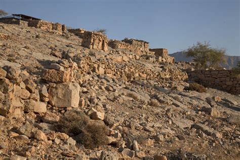 Traditional stone house in the Rawdah Bowl | Musandam mountains ...