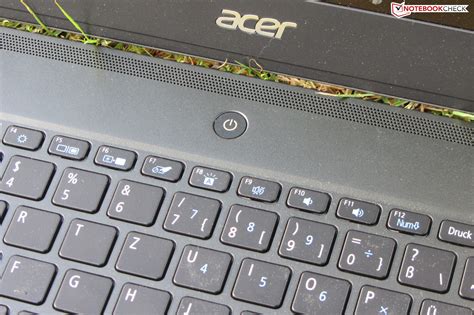 Acer TravelMate P6 in review: Lightweight business laptop with long ...