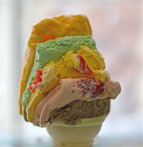 Original Rainbow Cone Opens at Navy Pier