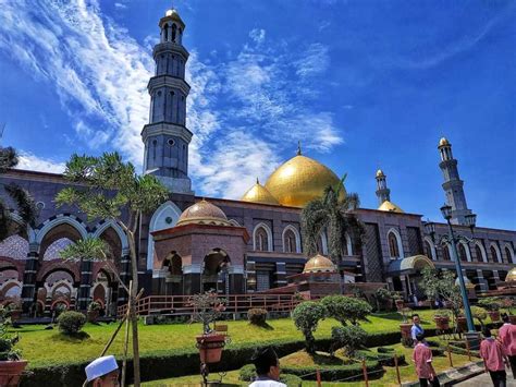 11 Most Beautiful Mosques You Must Visit On Your Next Trip To Indonesia ...