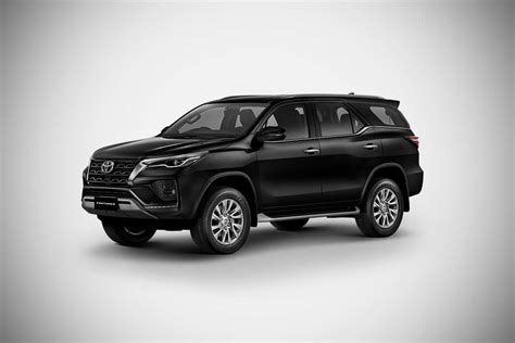 2020 Toyota Fortuner & Fortuner Legender Launched in Thailand | AUTOBICS