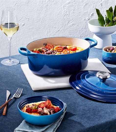 Le Creuset Signature Oval Casserole Dish (29cm) | Harrods AU