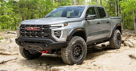 GMC unwraps 2024 Canyon AT4X AEV off-road pickup | Bauaelectric Auto News