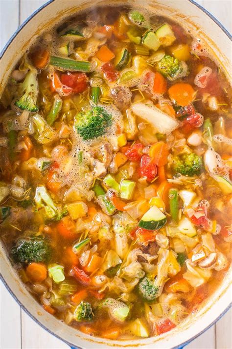 Weight Loss Vegetable Soup Recipe (Low-Calorie!) - Averie Cooks