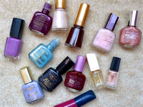 5 Pertinent Nail Polish Colors for Teenagers