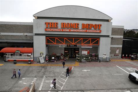 How Home Depot Beats The Odds Despite Industry Woes