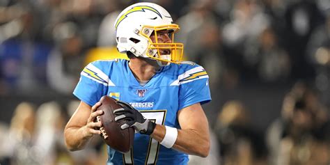 Ranking the Top 5 Los Angeles Chargers Quarterbacks of All Time - BVM ...