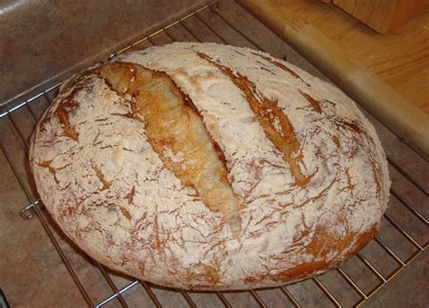 Watts Cooking: Rustic Dutch Oven Bread