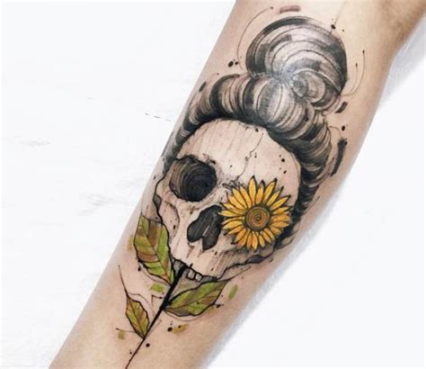 Skull and Sunflower tattoo by Felipe Mello | Post 18178