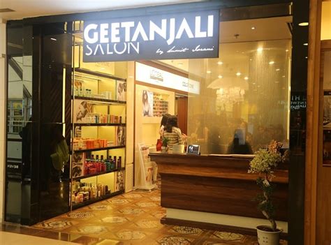 Geetanjali Salon, Select City Walk: Review, Price ListPetite Peeve|Indian Fashion and Lifestyle ...