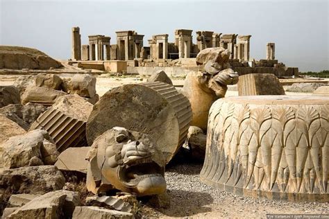 Ruins of Persepolis, Iran Ancient Near East, Ancient Ruins, Ancient ...