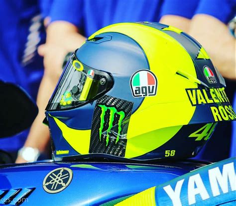 2018 Valentino Rossi Helmet Valentino Rossi Helmet, Vr46, Helmet Design, Motogp, Bike Ride ...