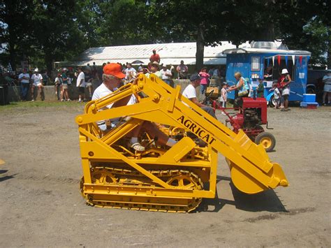 Mini-Dozers #lawnmowerplants | Heavy equipment, Tractors, Classic tractor