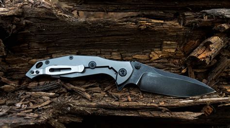 [Watch This] The Best Hunting Knives Under $50 | Outdoor Warrior