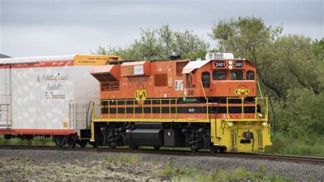 Genesee & Wyoming low-emissions locomotive tests completed - International Railway Journal