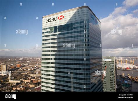 Hsbc london headquarters hi-res stock photography and images - Alamy