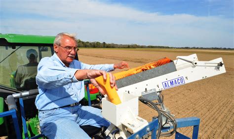 South La. rice planting nearly finished; north La. getting started - LSU AgCenter