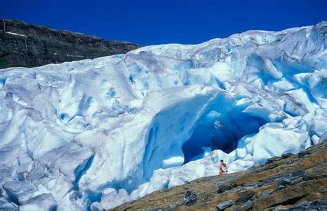 12 Famous Glaciers in Norway (That Will Blow Your Mind!)