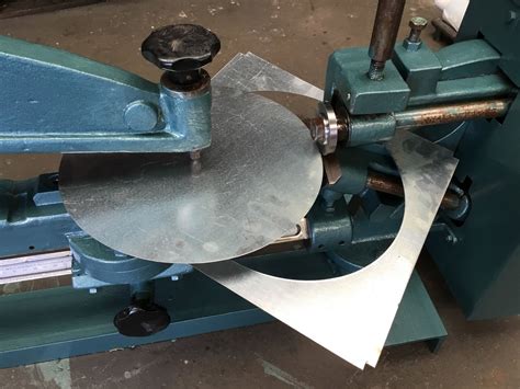 Used Frost Hand Circle Cutter (FHCC01) | Metal working, Metal sheet, Machine service