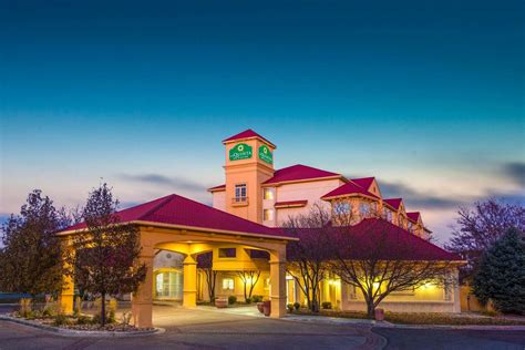 La Quinta Inn & Suites Lakewood, CO - See Discounts