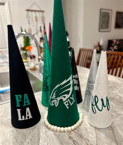 Philadelphia Eagles Inspired Christmas Holiday Decoration Tree - Etsy