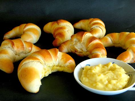 RAPA TACHOS: CROISSANTS BRIOCHE