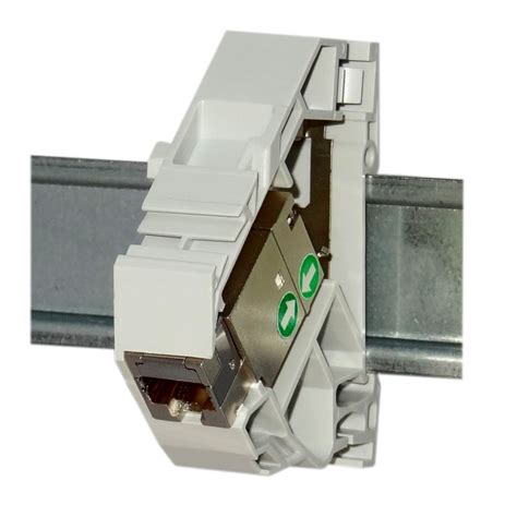 DIN rail connectors