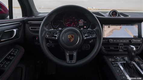 Porsche Macan GTS | 2020MY (Color: Carmine Red) | Interior, Cockpit