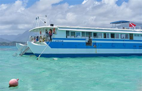 Private Boat Charters to the Kaneohe Sandbar – Kaneohe Bay Ocean Sports