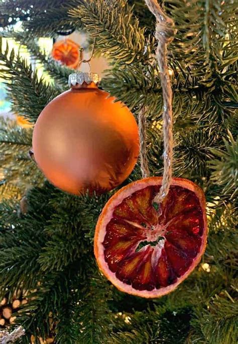 Easy DIY Dried Orange Slice Ornaments with Star Anise