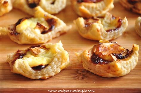 Brie and Jam Puff Pastry Appetizer - Recipes 'R' Simple